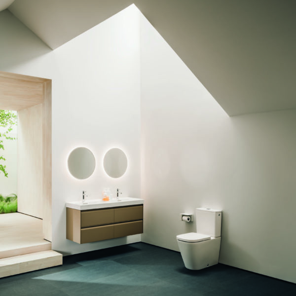 ANSICHT_LAUF_Broschuere_Meda-2024_210x297_EN_39L300_x4 ANSICHT_LAUF_Broschuere_Meda-2024_210x297_EN_39L300_x4