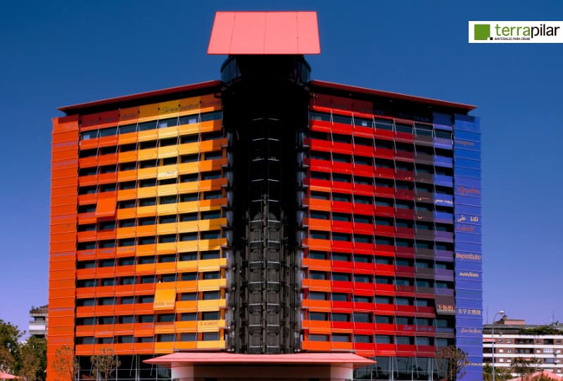 calculadora Diploma ambulancia Arquitectura: Hotel Puerta América de Madrid - Blog Terrapilar - Decoración  - Hogar - Construcción